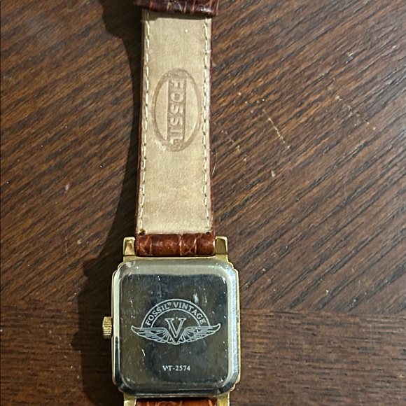 Fossil Stainless Steel & Gold Toned Watch - Women’s - Lot of 2 - Untested - Picture 10 of 13